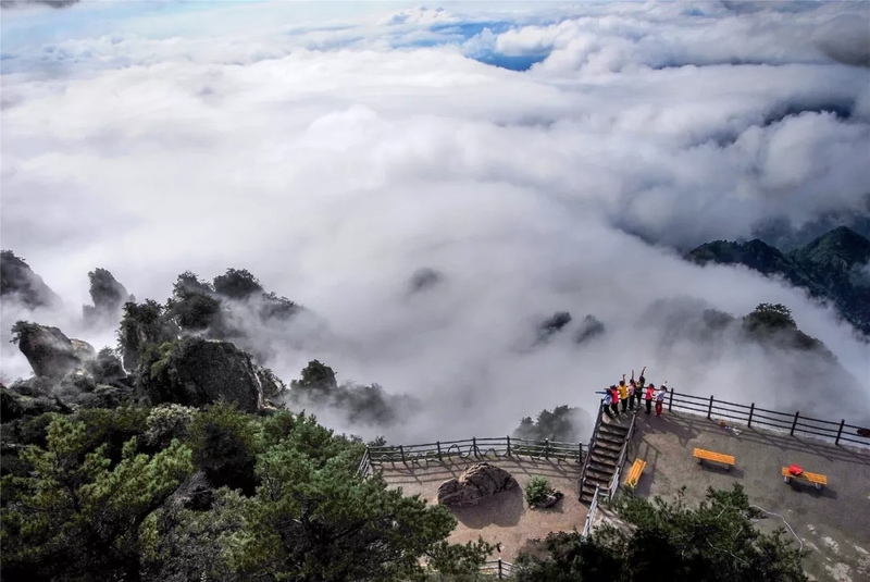 奇景老君山 - 河南省老君山风景名胜区