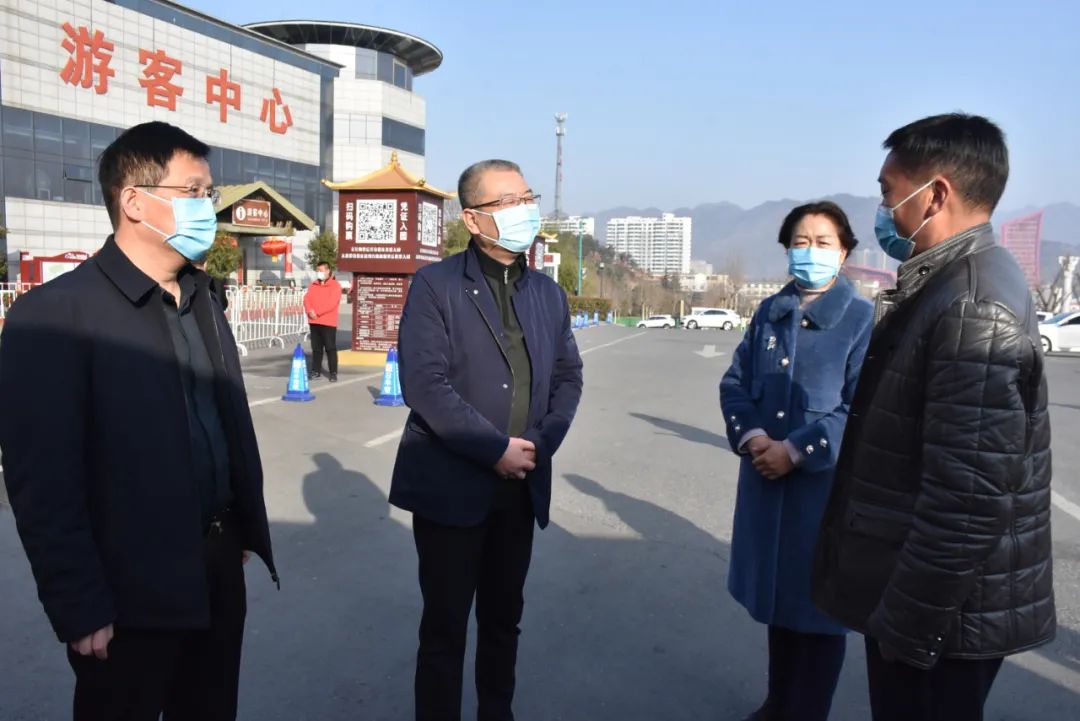 2021年2月10日上午,栾川县委副书记,县委宣传部部长黄志刚,县委常委