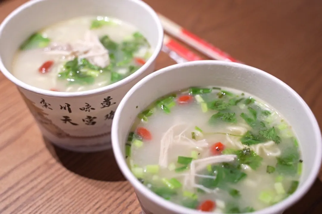 文章附图
