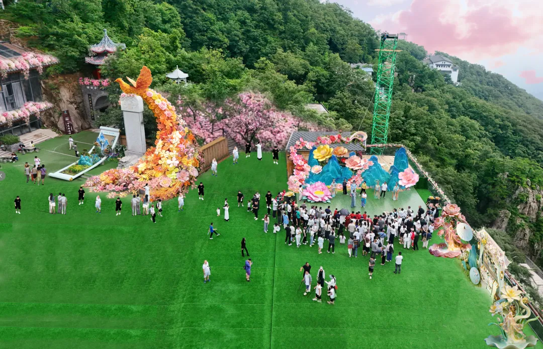 文章附图